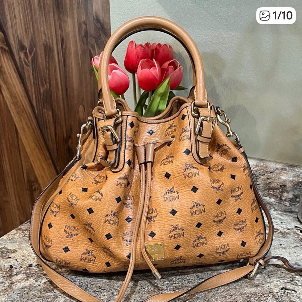 🌵MCM Cognac Visetos Shoulder Bag
